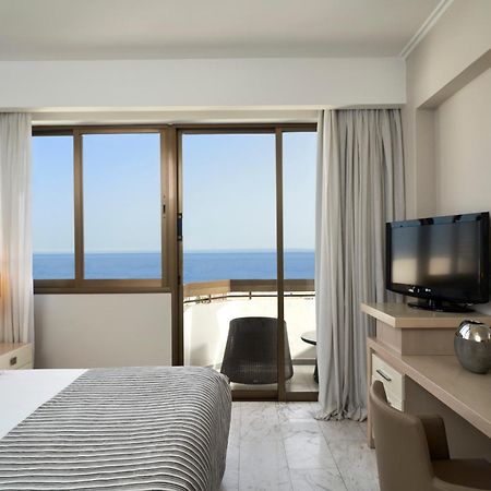 Atlantica Oasis Hotel ليماسول المظهر الخارجي الصورة