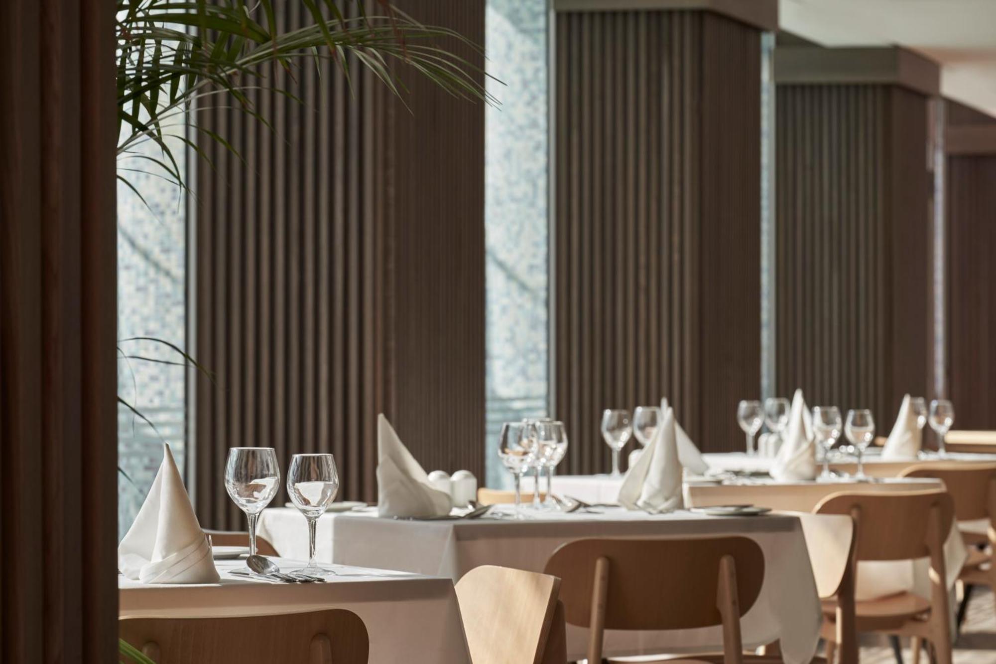 Atlantica Oasis Hotel ليماسول المظهر الخارجي الصورة