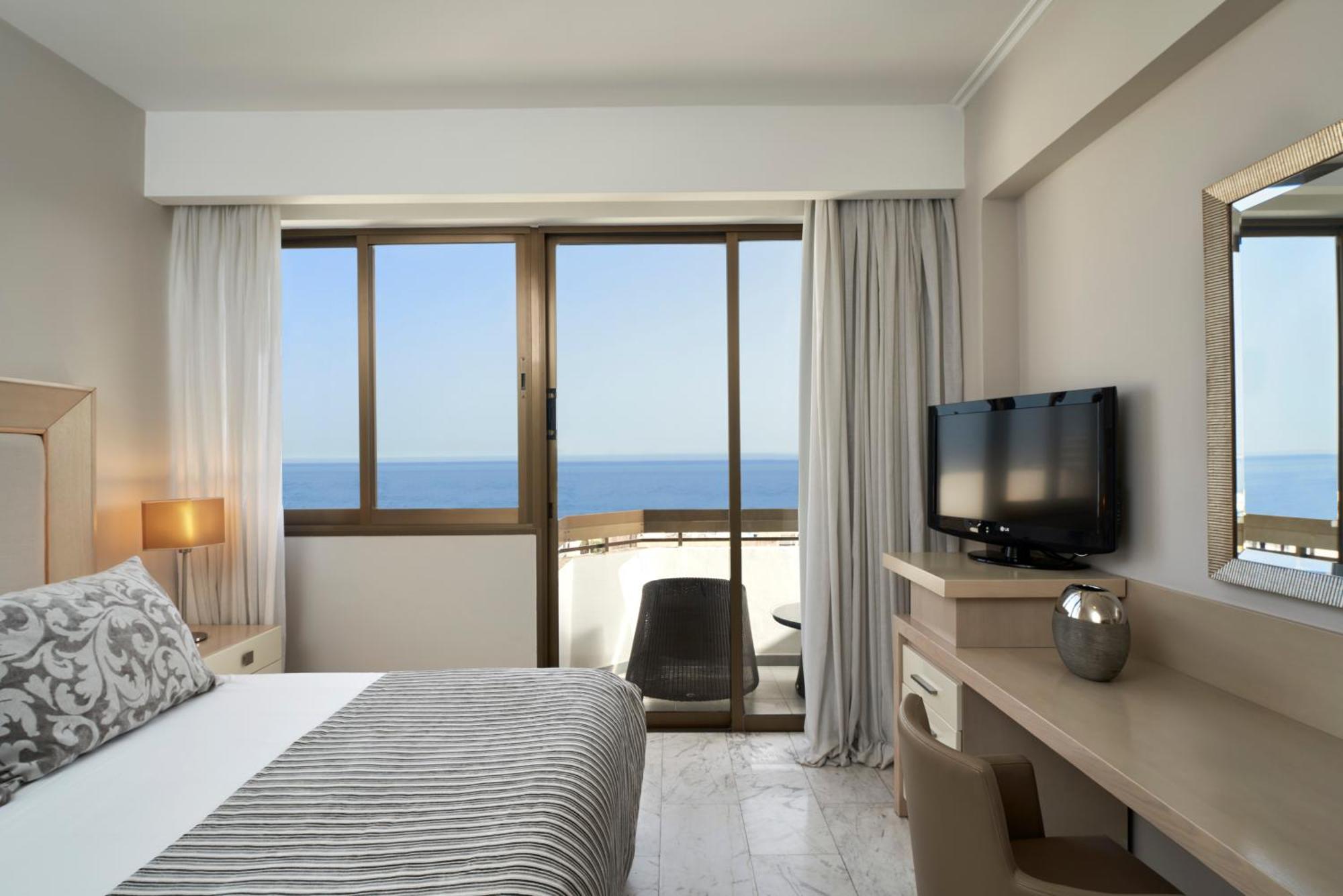 Atlantica Oasis Hotel ليماسول المظهر الخارجي الصورة