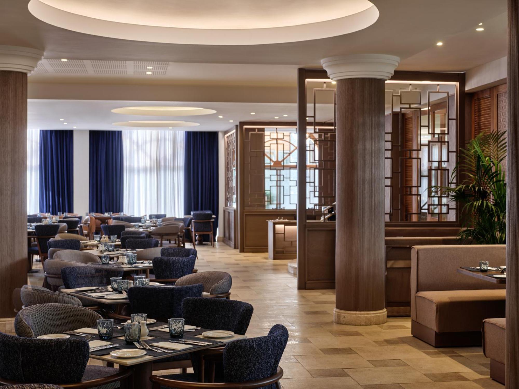 Atlantica Oasis Hotel ليماسول المظهر الخارجي الصورة