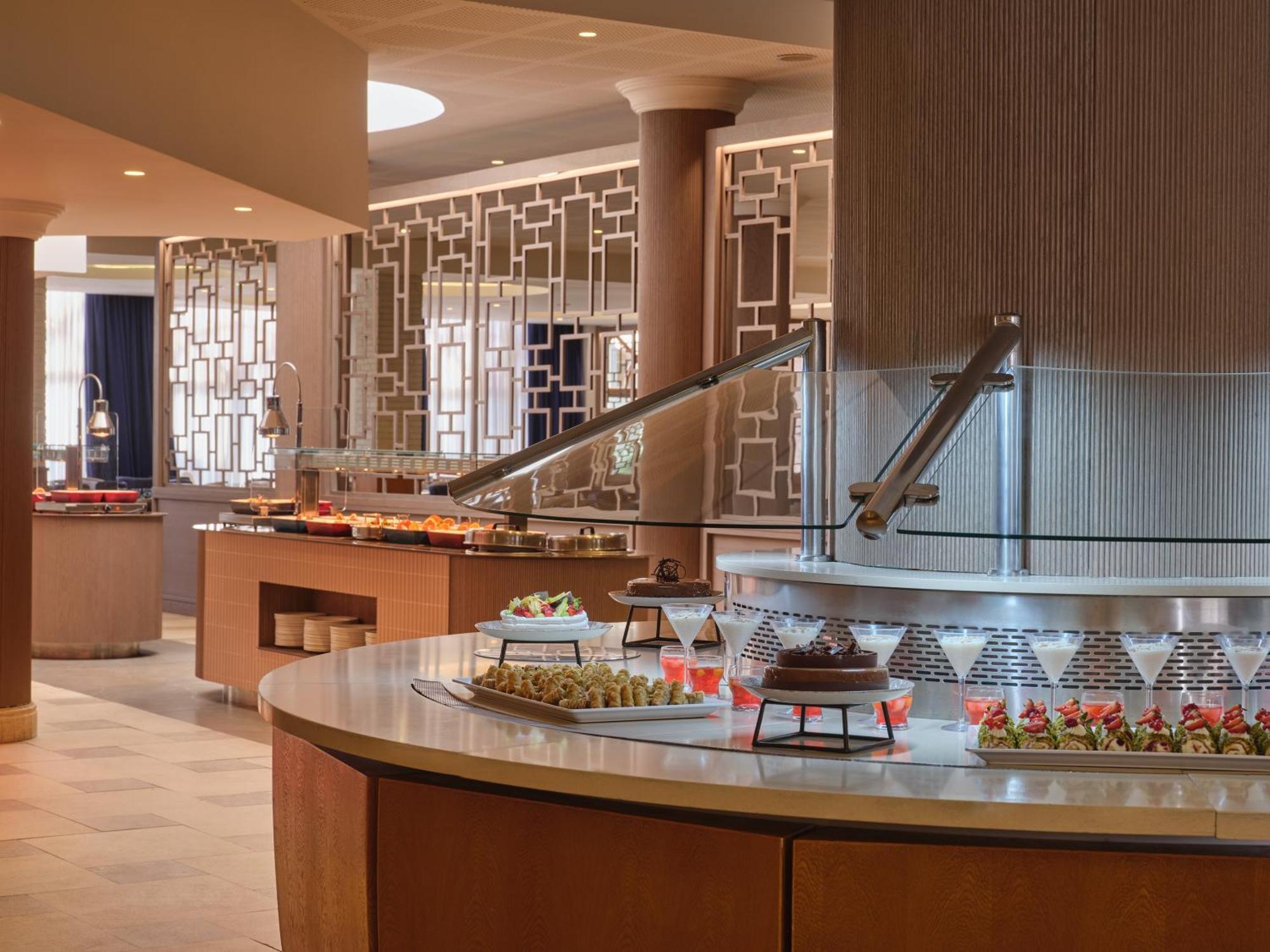 Atlantica Oasis Hotel ليماسول المظهر الخارجي الصورة