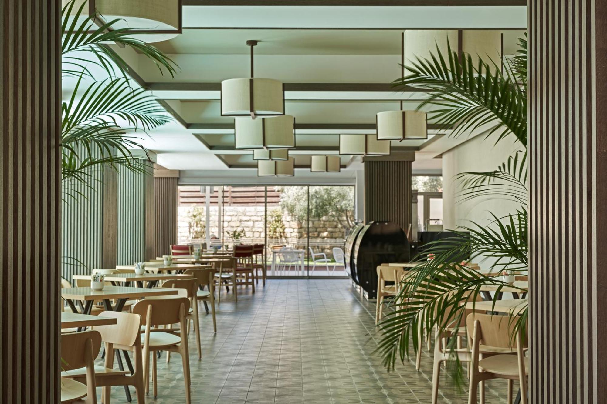 Atlantica Oasis Hotel ليماسول المظهر الخارجي الصورة